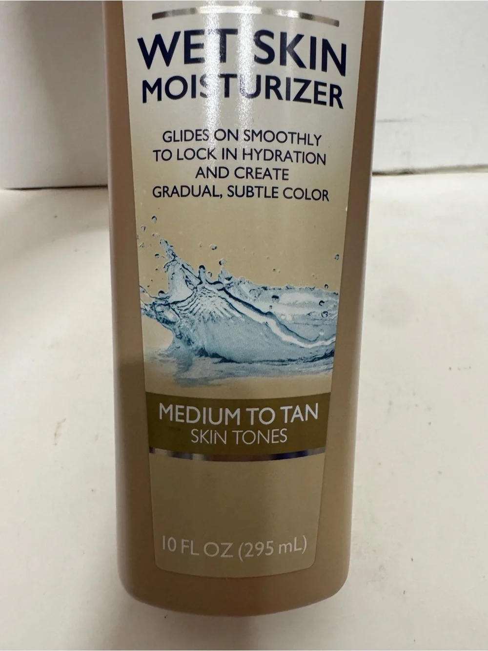 Jergens Natural Glow Wet Skin Moisturizer Medium To Tan Skin Tones 10 OZ